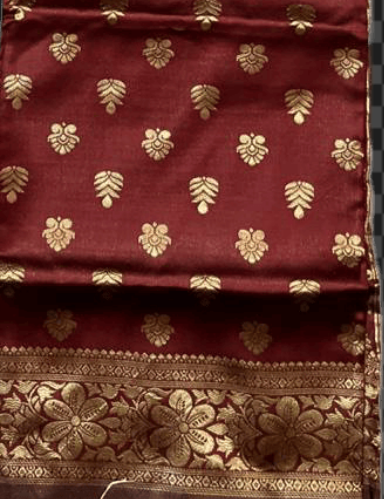 Emerald Maroon Kanjeevaram Silk Saree with Intricate Golden Zari Work