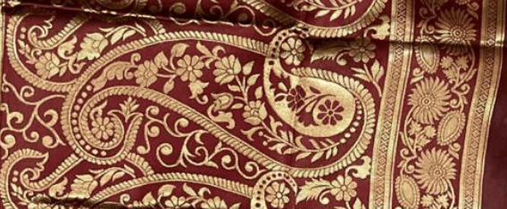Emerald Maroon Kanjeevaram Silk Saree with Intricate Golden Zari Work
