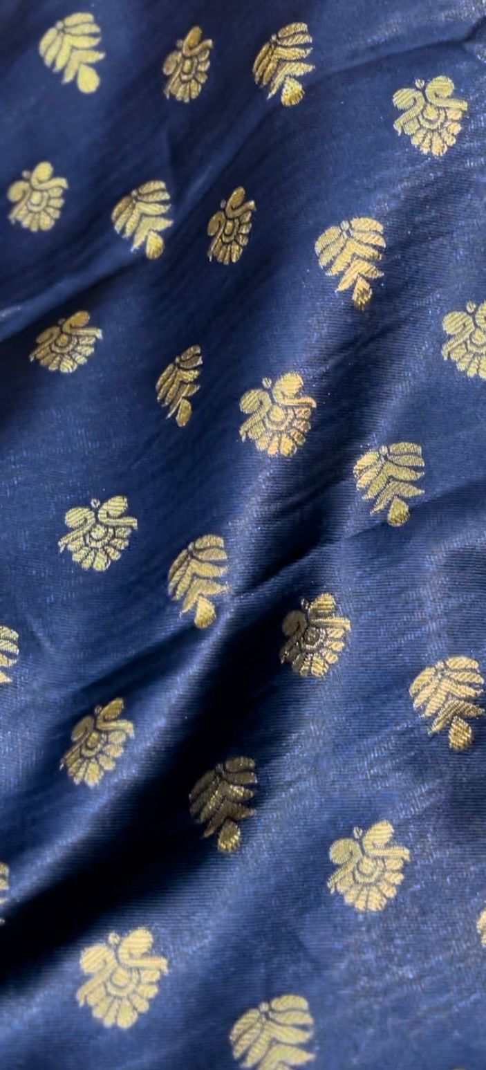 Emerald Navy Blue Kanjeevaram Silk Saree with Intricate Golden Zari Work