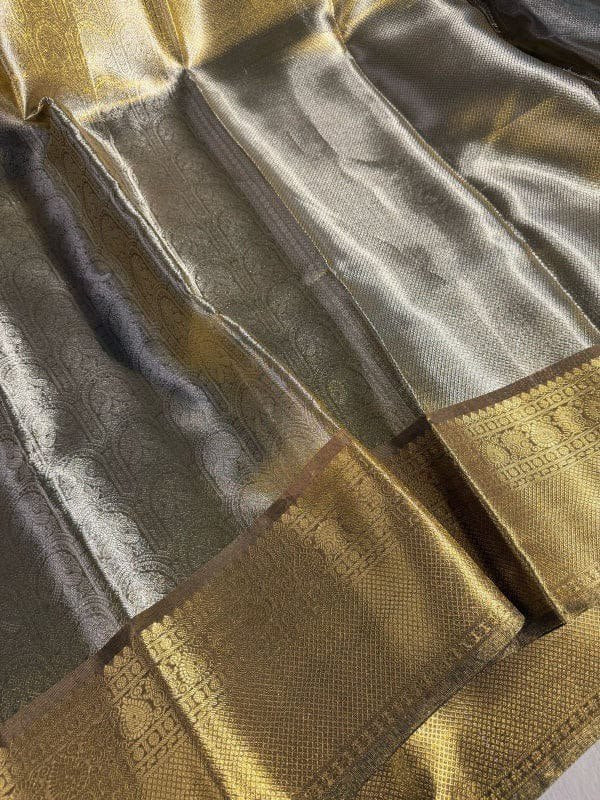 A Actress Shobita-Inspired Banarasi Saree – Elegant Silver-Gold Weave