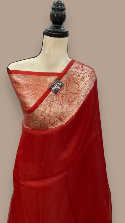 A Banarasi Dyeable Kora Organza Pure Saree