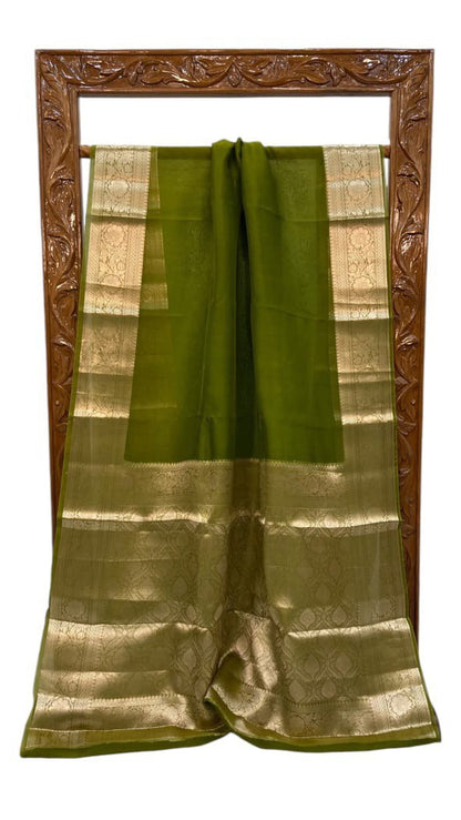 A Banarasi Dyeable Kora Organza Pure Saree