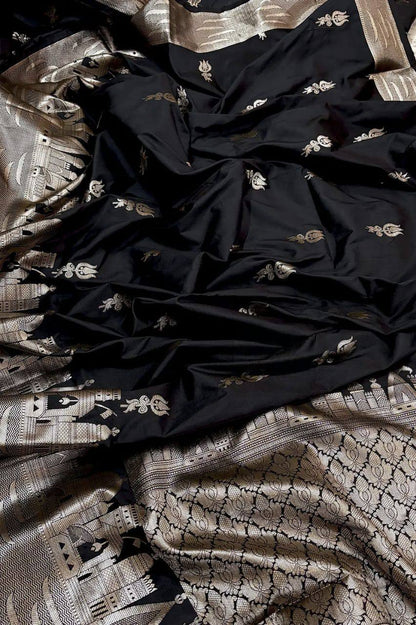 A Beautiful Premium Banarasi Ghat Design Silk Saree