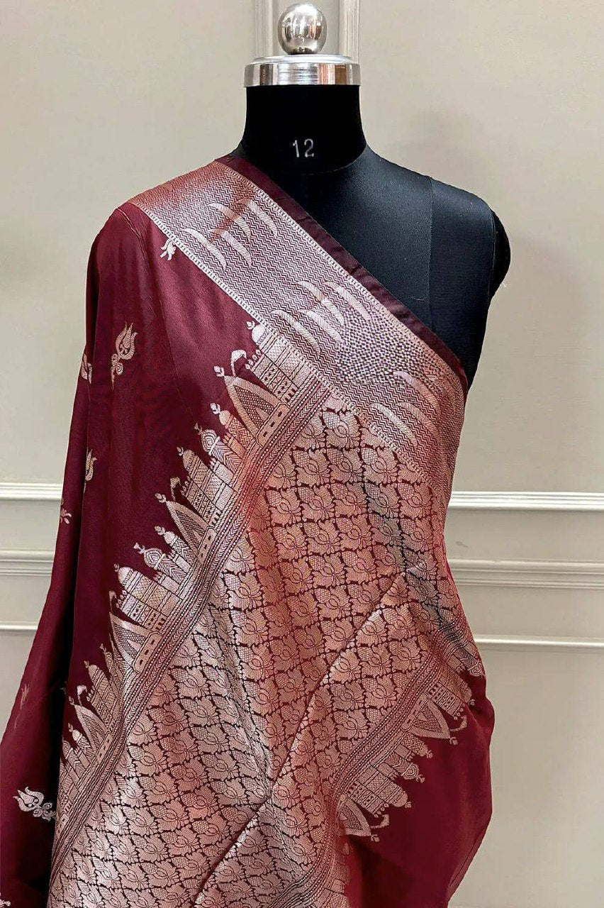 A Beautiful Premium Banarasi Ghat Design Silk Saree