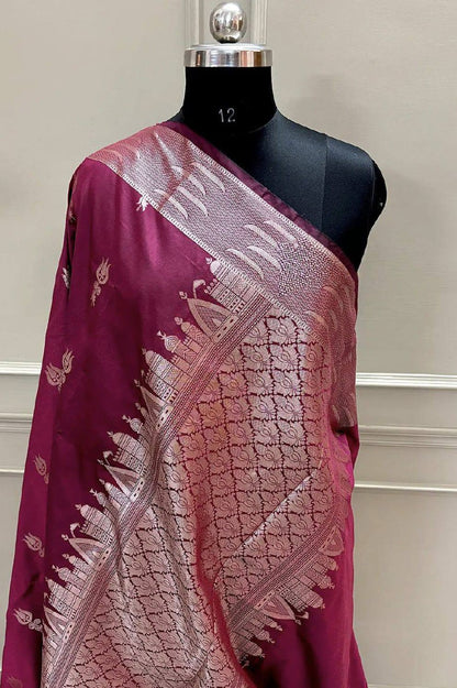 A Beautiful Premium Banarasi Ghat Design Silk Saree