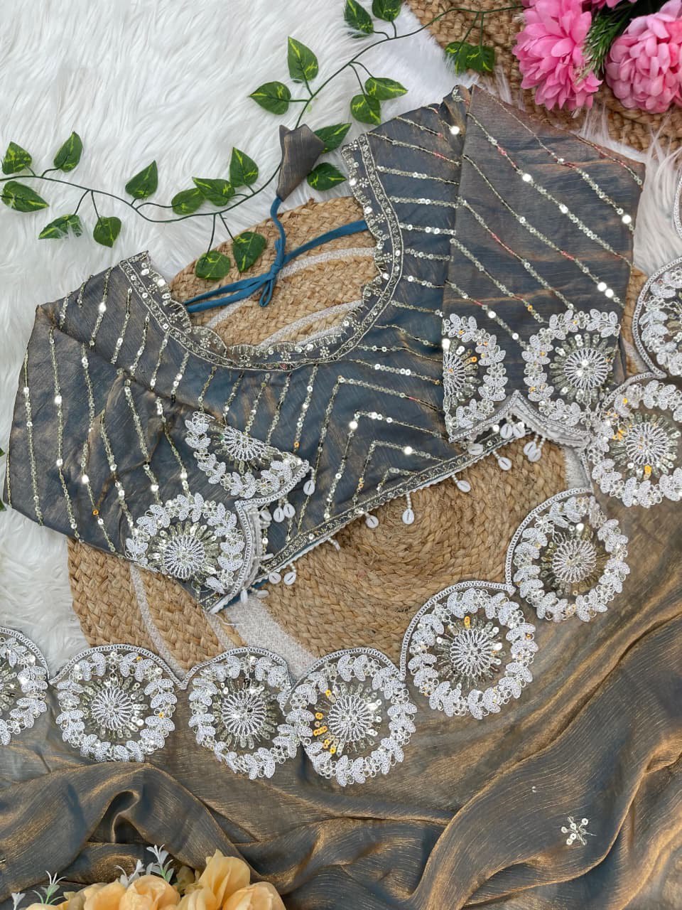 ✨ A Pure Soft Fendy Chiffon Two-Tone Saree (With Stitched Blouse) ✨