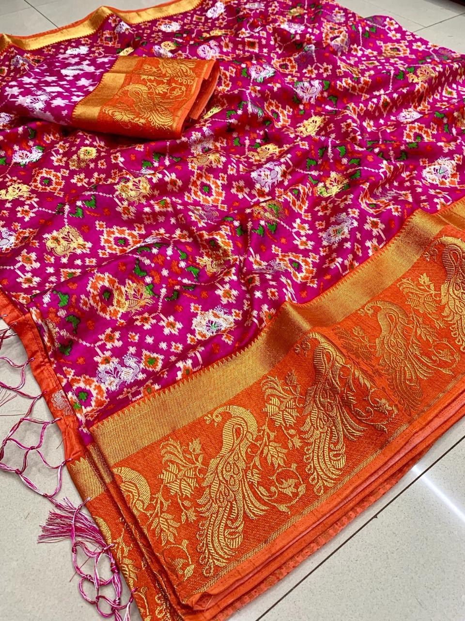 A Kolkata Exclusive – Raw Silk Hand Print Woven Saree