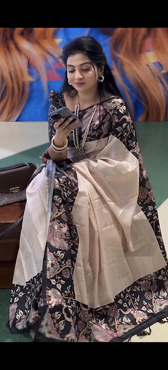 A Heavy Handloom Tussar Silk Saree with Gajraj Chitrakala Digital Print